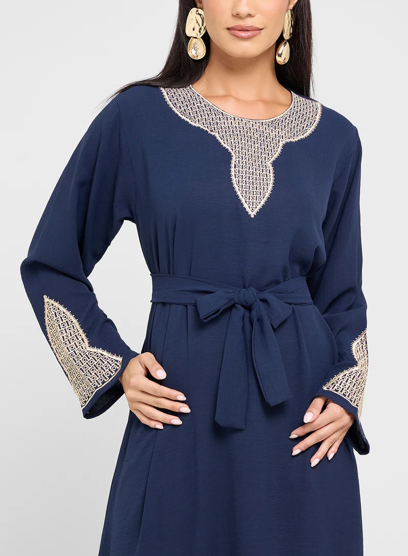 hayas closet Emroidered Belted Jalabiya
