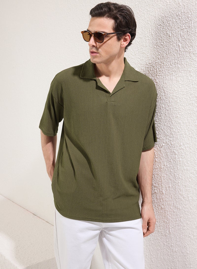 trendyol Khaki Oversized /Wide Cut Wrinkled Textured Polo Neck T-Shirt Tmnss25Po00018 - Image 1