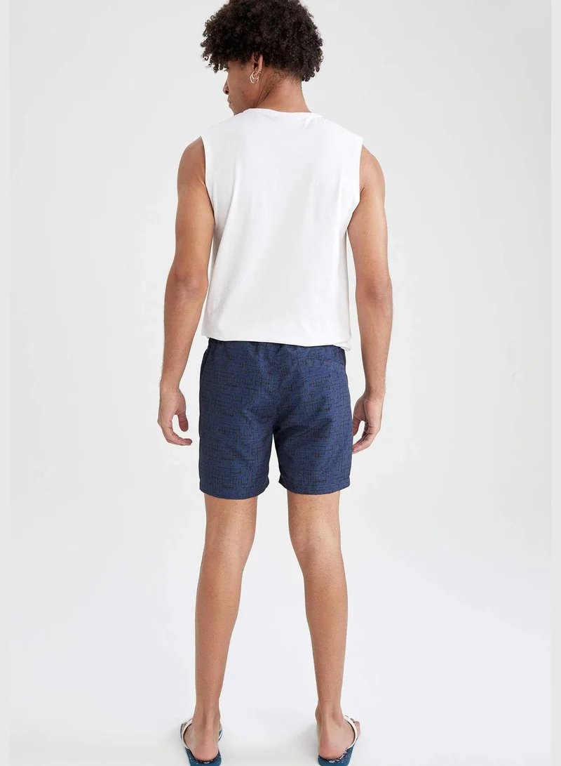 ديفاكتو Patterned Drawstring Above Knee Swim Shorts