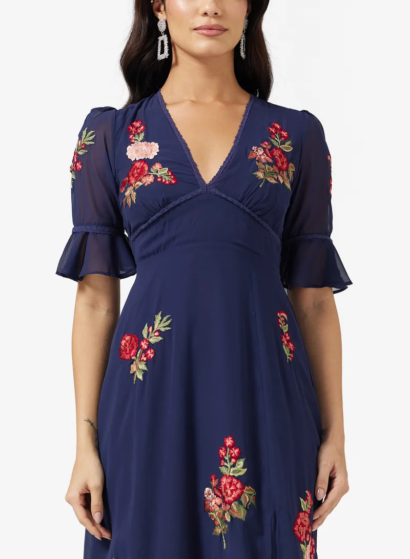 Hope & Ivy Frill Sleeve Thigh Split Open Back Maxi Dress