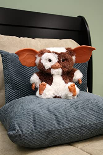 NECA Gremlins Mogwai Gizmo 6 Soft Plush - Image 5