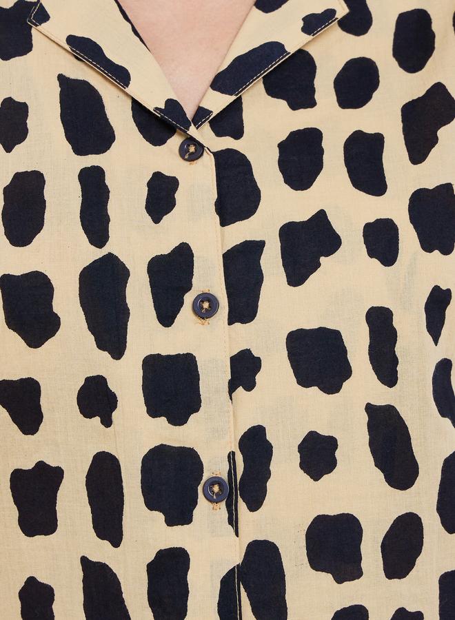 ستايلي طقم بيجاما من قميص قطن وبنطال واسع بطبعة أحادية - Image 4