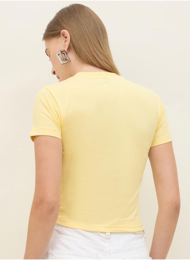 Styli Graphic Print Short Sleeve Fitted T-Shirt  - Image 5