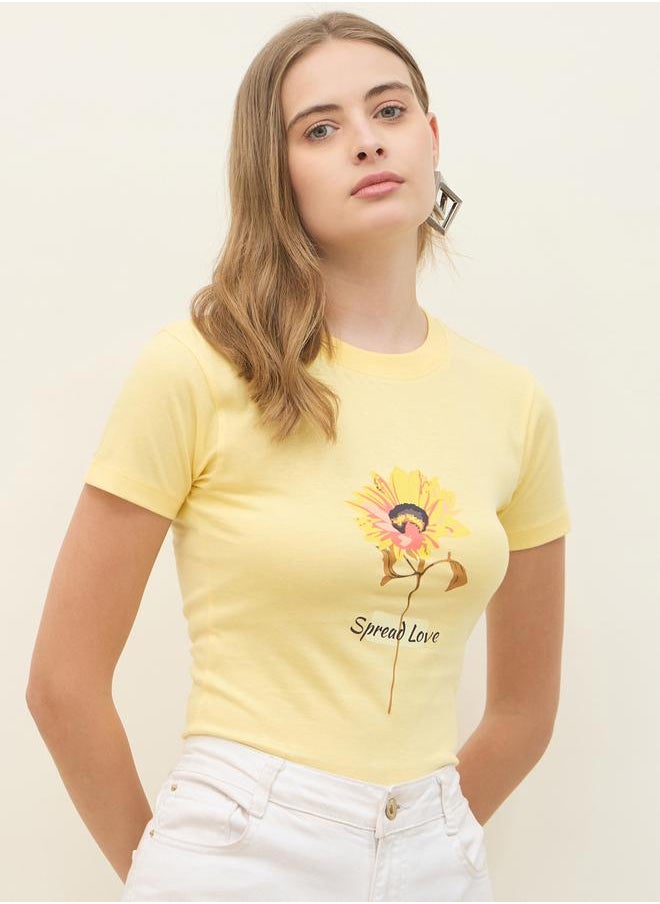 Styli Graphic Print Short Sleeve Fitted T-Shirt  - Image 2