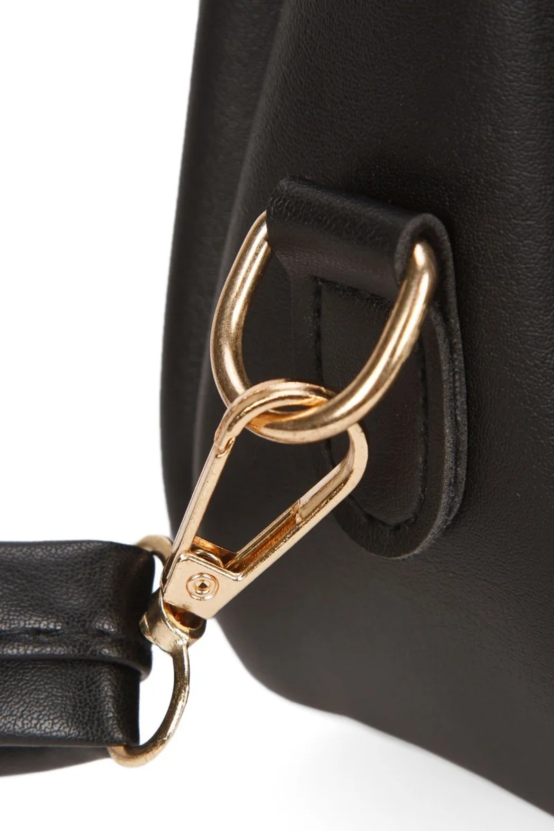 افكا Women's Mini Shoulder Bag Chain Strap Soft Leather Handbag and Crossbody Bag with Magnetic Closure