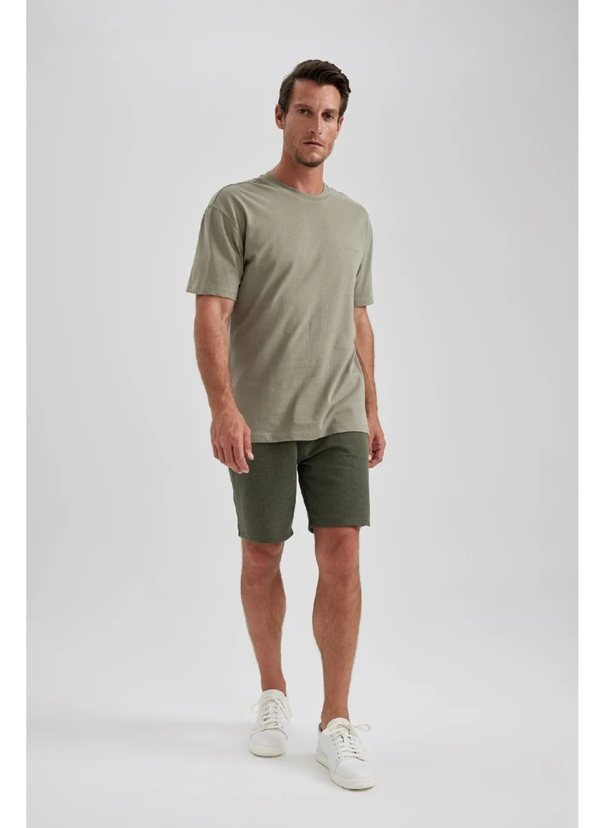 ديفاكتو Men's Khaki Regular Fit Straight Cut Crew Neck 100% Cotton Short Sleeve T-Shirt B0662AXNS