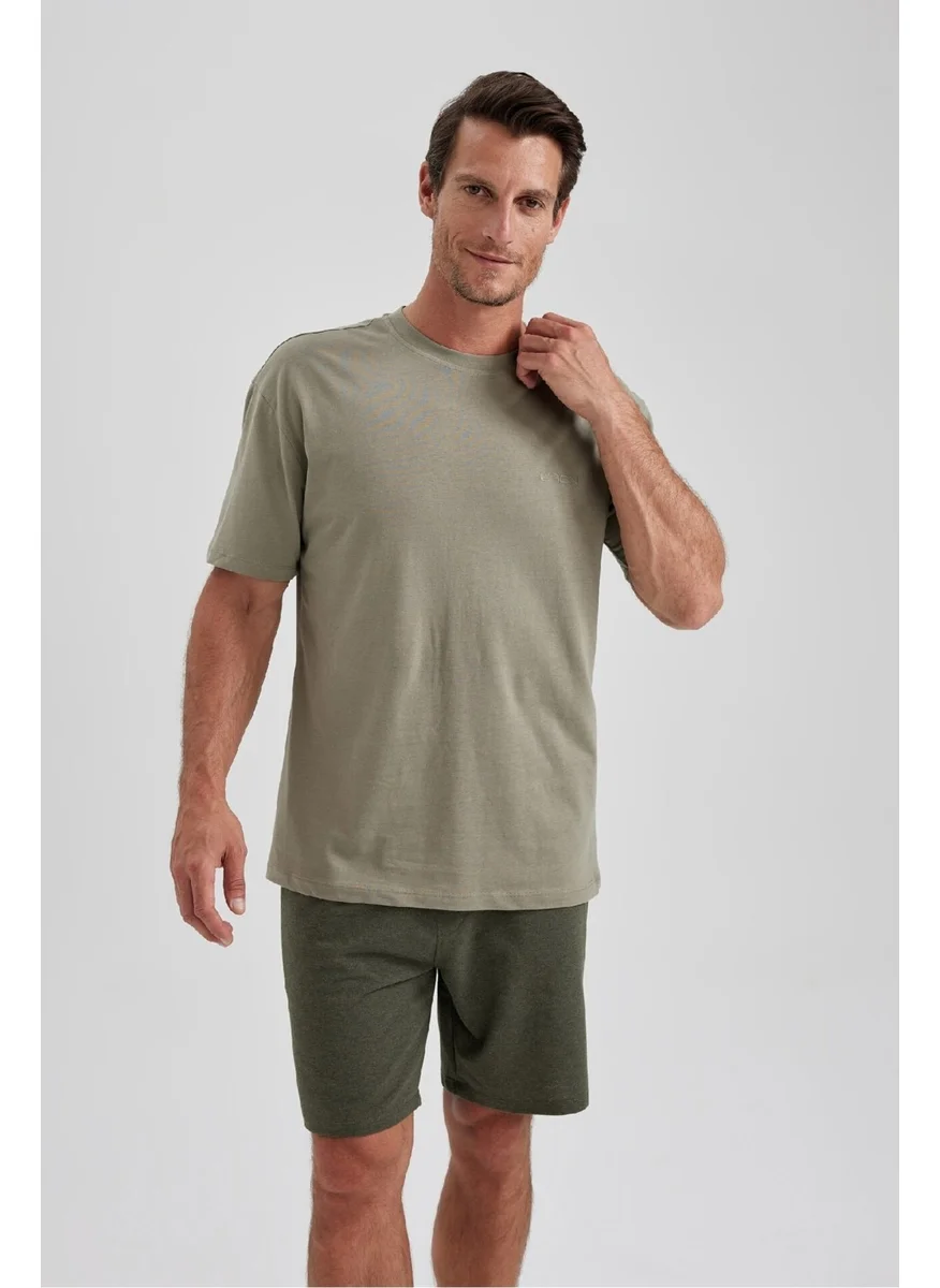 ديفاكتو Men's Khaki Regular Fit Straight Cut Crew Neck 100% Cotton Short Sleeve T-Shirt B0662AXNS