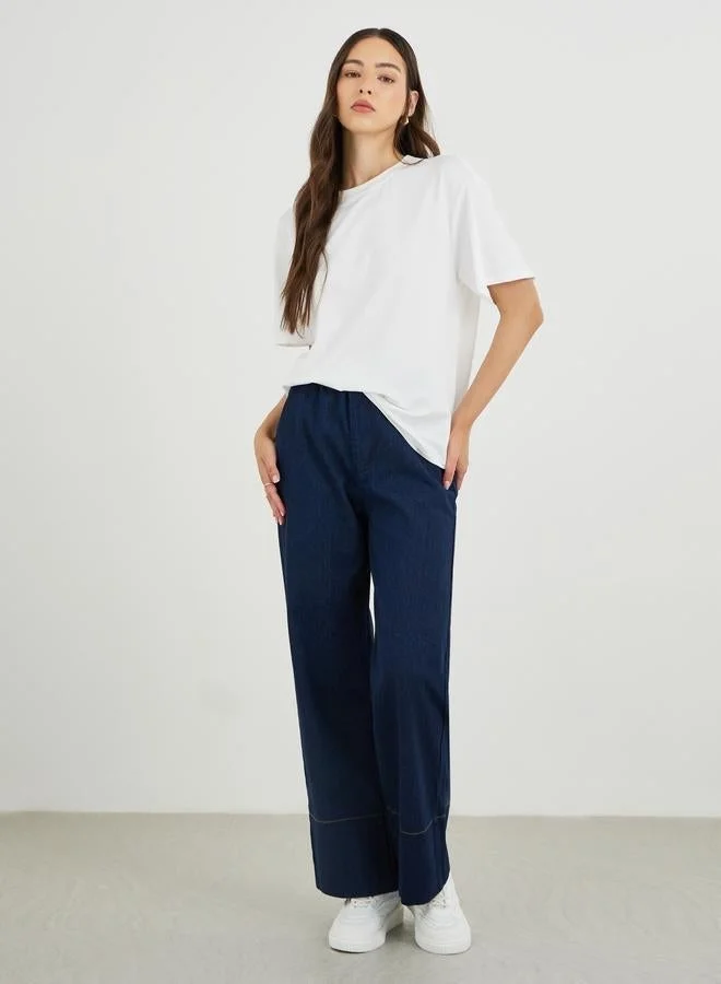 تايك تو تيشيرت نسائي أبيض كبير بطبعة جرافيك