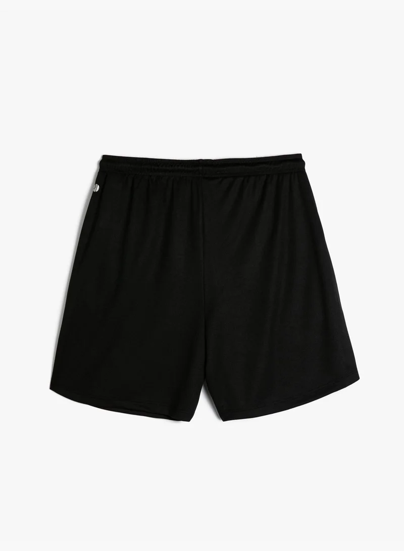 كوتون Drawstring Slogan Printed Pocket Detail Sport Shorts