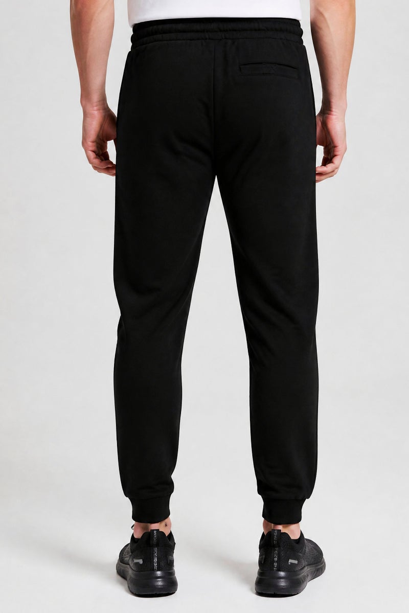 Ellesse Men Sportswear Fit Outdoor Sweatpants, Black - Image 4