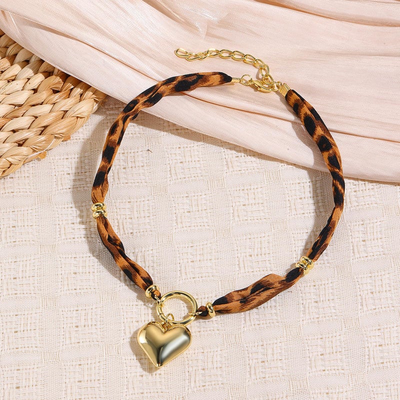 Lyfange Scarf Necklace with Charm Gold Chunky Heart Starfish Pendant Necklace Boho Satin Fabric Leopard Choker Necklaces Bohemian Summer Beach Holiday Jewelry (single heart B) - Image 5