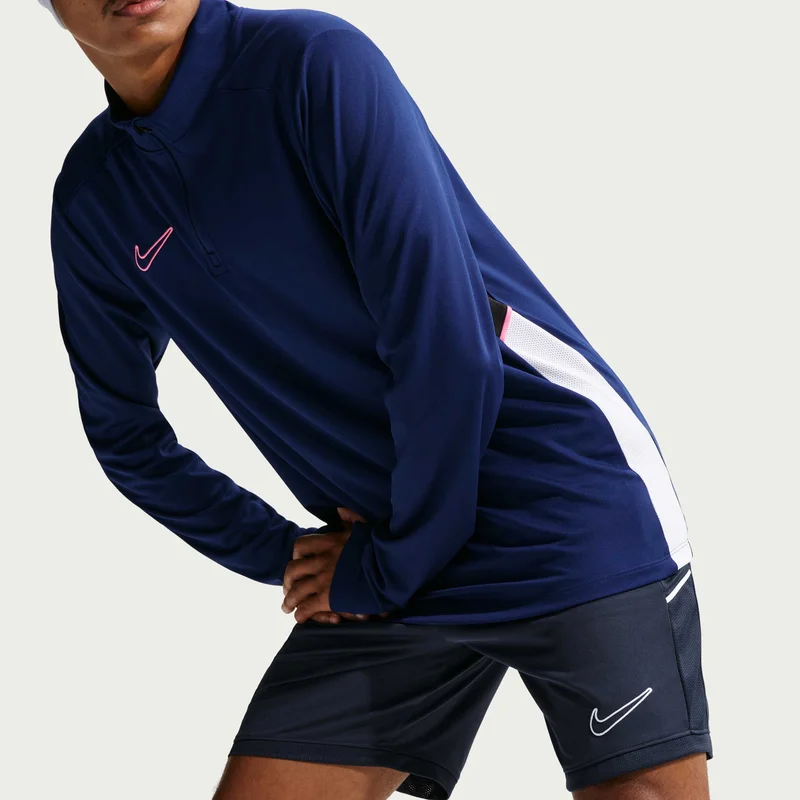 Nike Blue Men's Academy Dri-FIT Training Football Shorts for Men | Best Price UAE