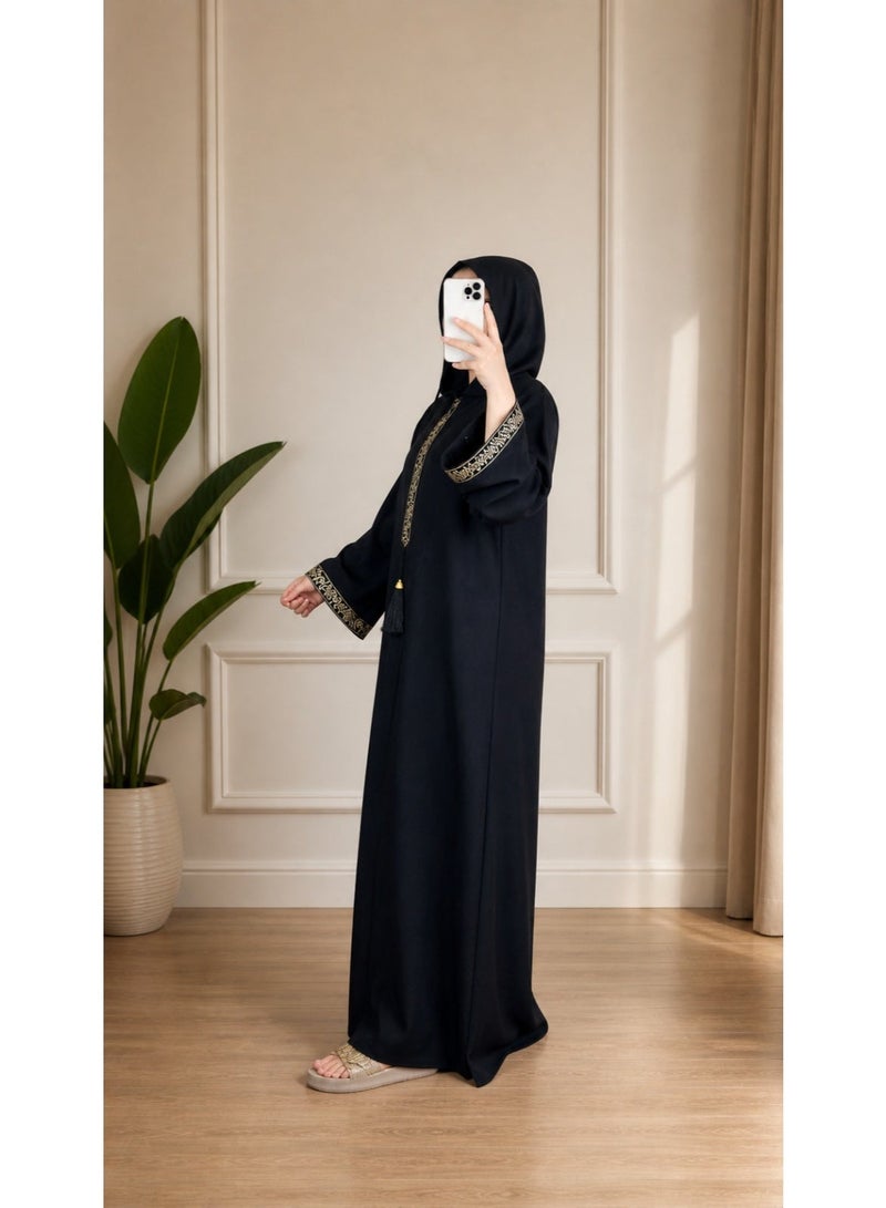 Women's long abaya, Gulf style, with a hood – a comfortable, wide design with elegant embroidery details, soft and practical fabric, a chic and modest look suitable for all occasions. Code 4056 - Image 3