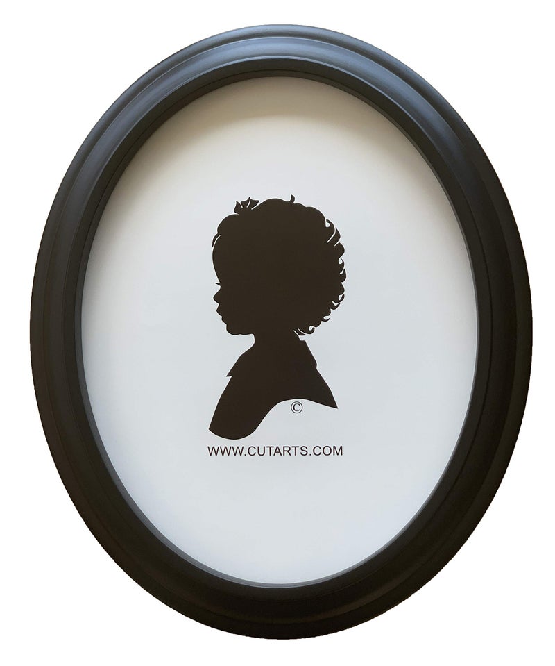 CUT ARTS Inc Black Oval 8x10 Frame - Image 1