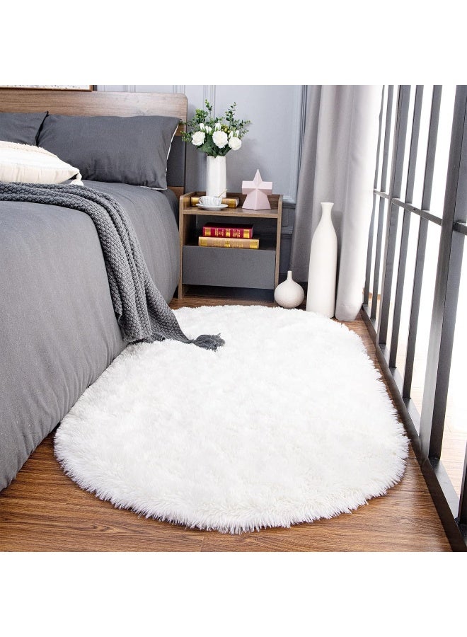 Noahas Ultra Soft Fluffy Bedroom Rugs 2.6' X 5.3', Cream White Rugs for Bedroom, Cute Rugs for Dorm Room, Kids Room Carpet, Modern Shaggy Area Rugs Home Decor - Image 3
