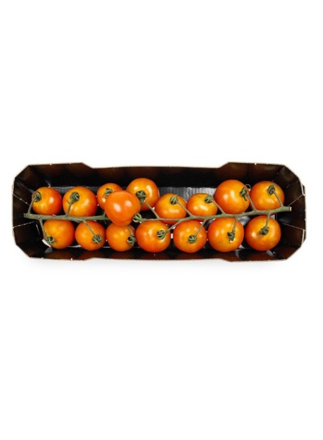 Cherry Tomatoes, on Vine - 300g, UAE