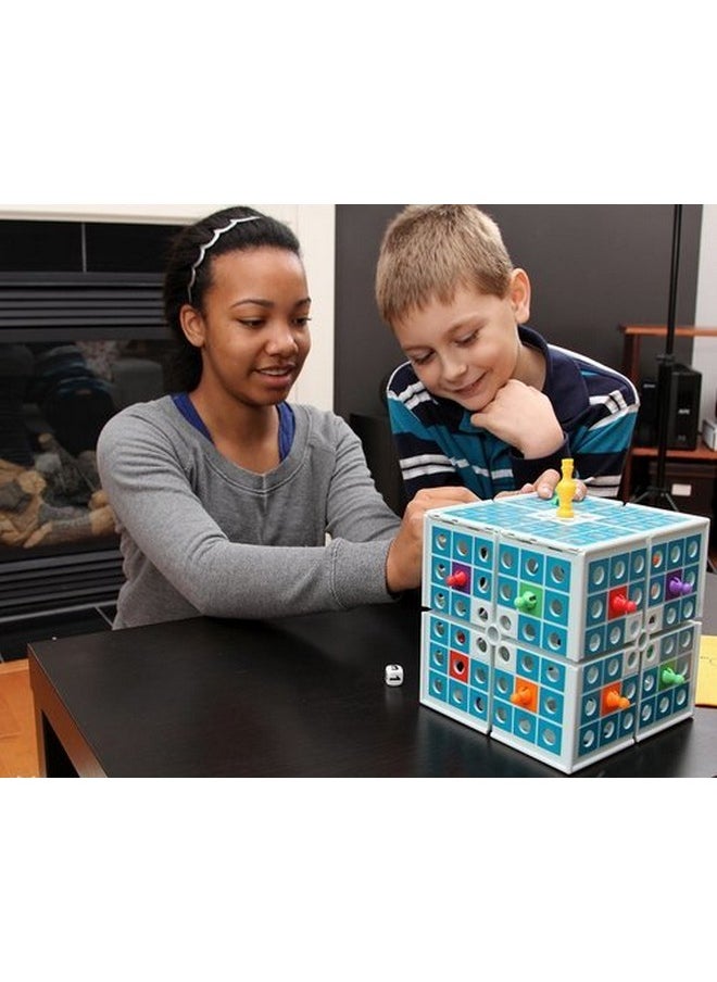 PlaSmart Squashed 3D Strategy Board Game  - Image 5