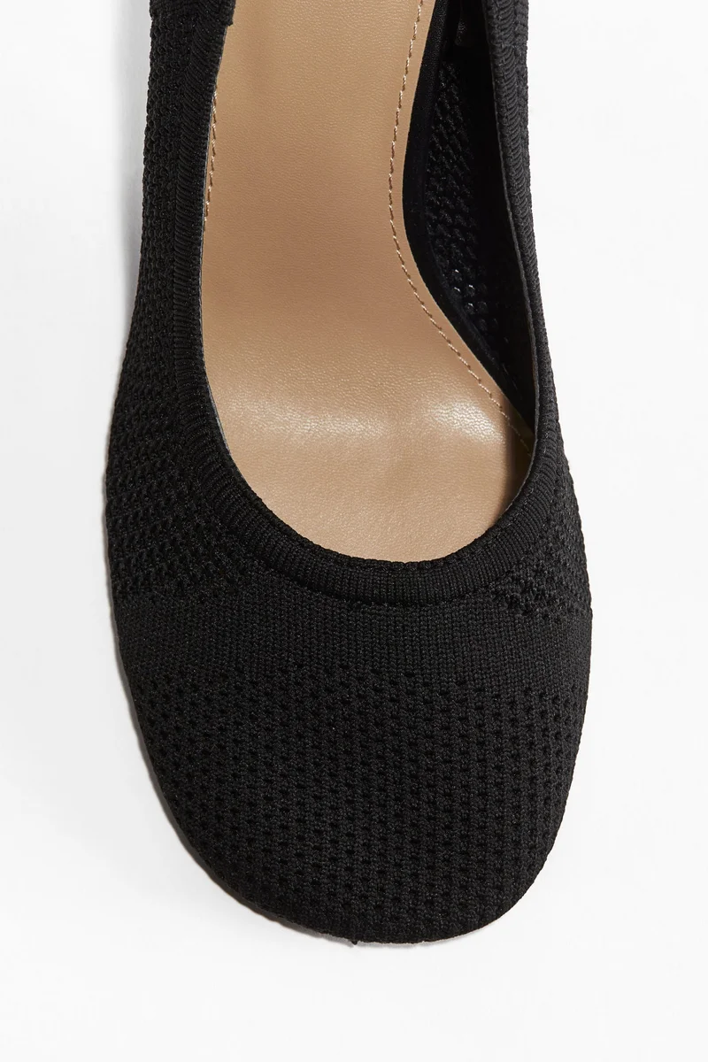 H&M Fully-fashioned court shoes
