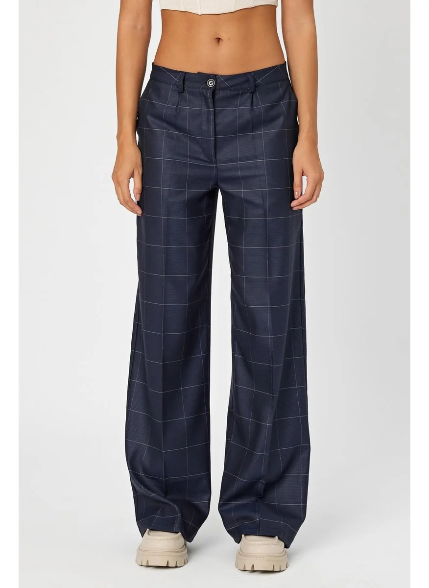 الكسندر جاردي Alexandergardi Wide Leg Wide Leg Checkered Double Pocket Classic Women's Trousers (B24-0001)