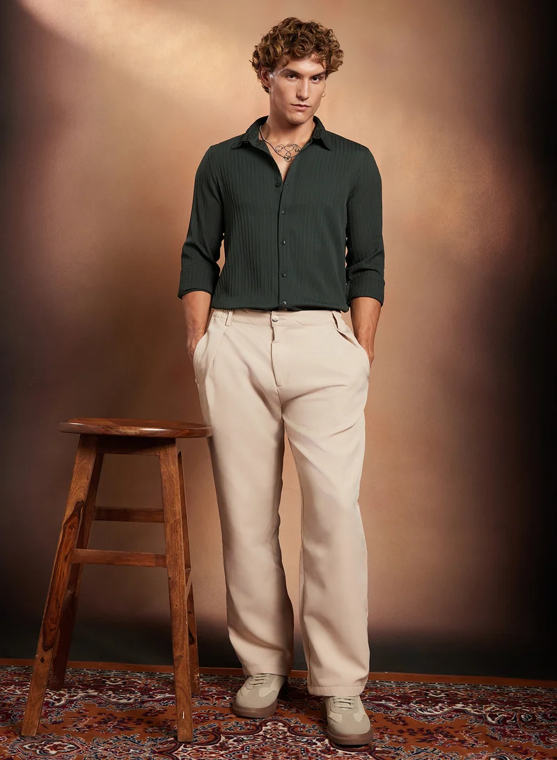 Campus Sutra Campus Sutra Men's Sacramento Green Pinstripe-Tactile Shirt For Casual Wear | Spread Collar | Long Cuffed Sleeves | Button Closure | Shirt Crafted With Comfort Fit For Everyday Wear