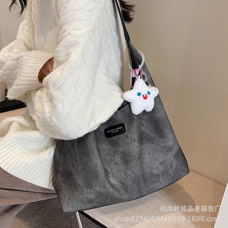Fashion Retro Big Bag For Women 2023 New Tote Bag Large Capacity Simple Shoulder Bag Popular Textured Commuter Bag - Image 4