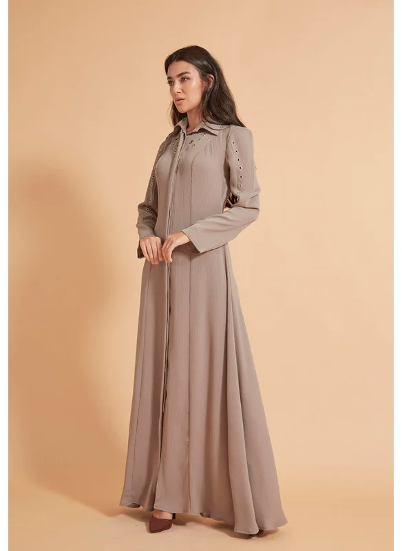 ذوق Metallic Eyelet Maxi Shirt Dress