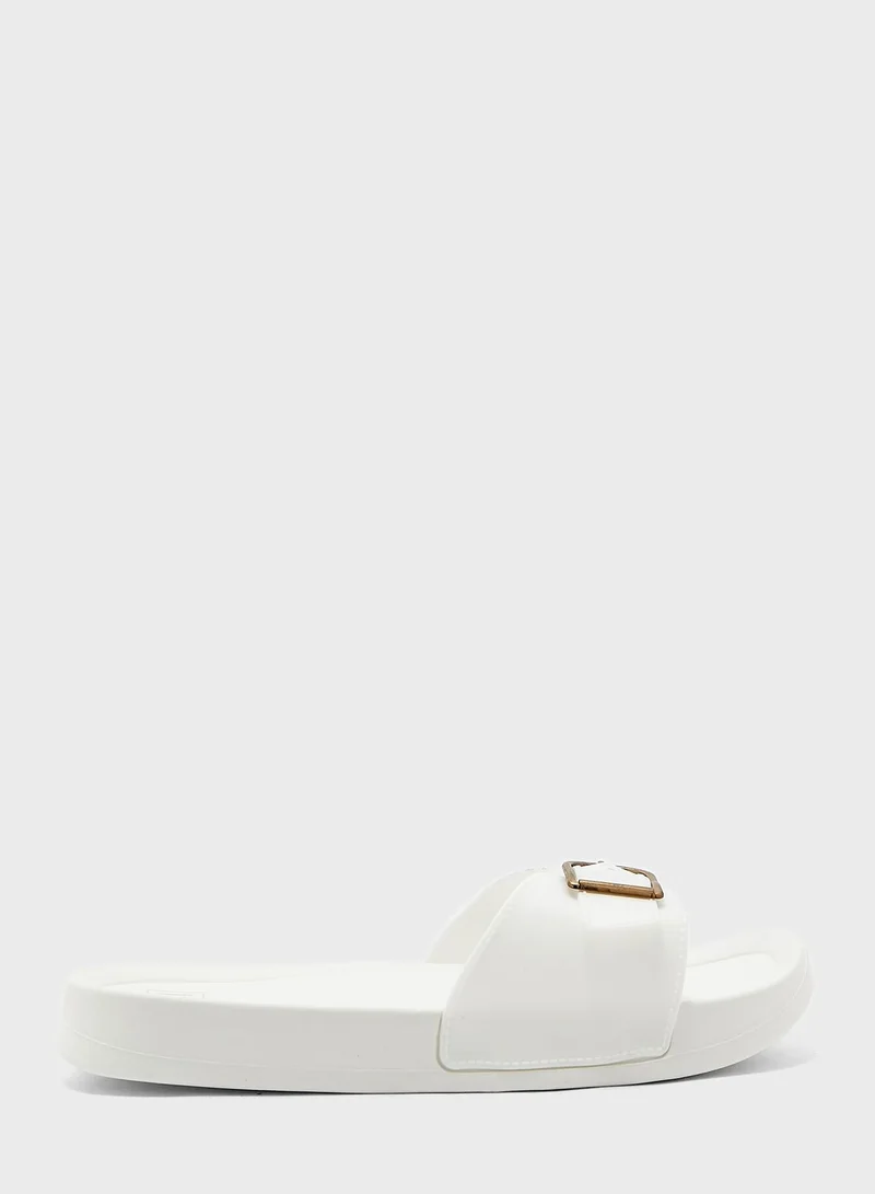 Ginger Buckle Detail Slides