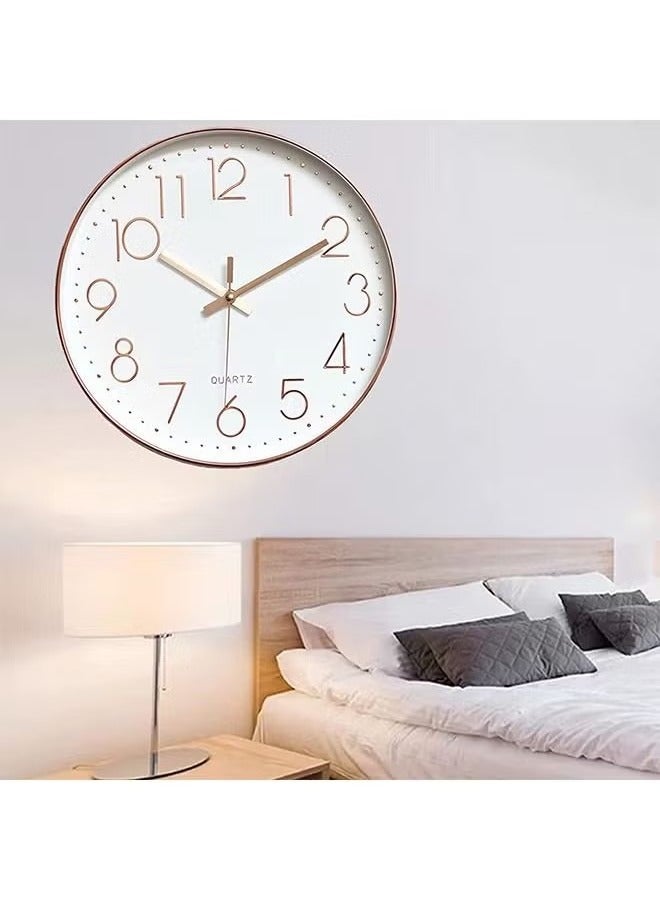 بيوينتي ساعة حائط دائرية صامتة 12 بوصة - ذهبي - Image 4