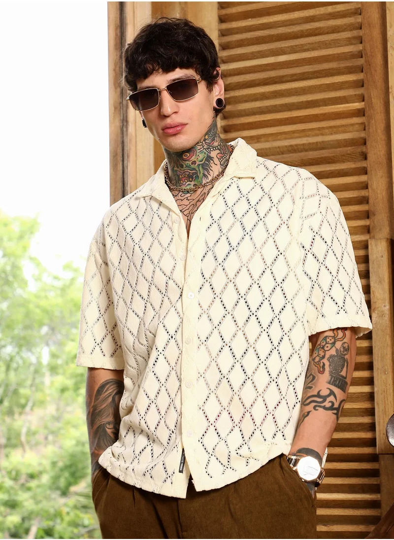 كامبوس سوترا Men's Off-White Argyle-Crochet Resort Shirt For Casual Wear | Cuban Collar | Short Regular Sleeves | Button Closure | Oversized Shirt Crafted With Comfort Fit For Everyday Wear