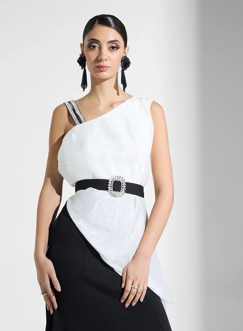 Namshi x Asymmetric Maxi Dress