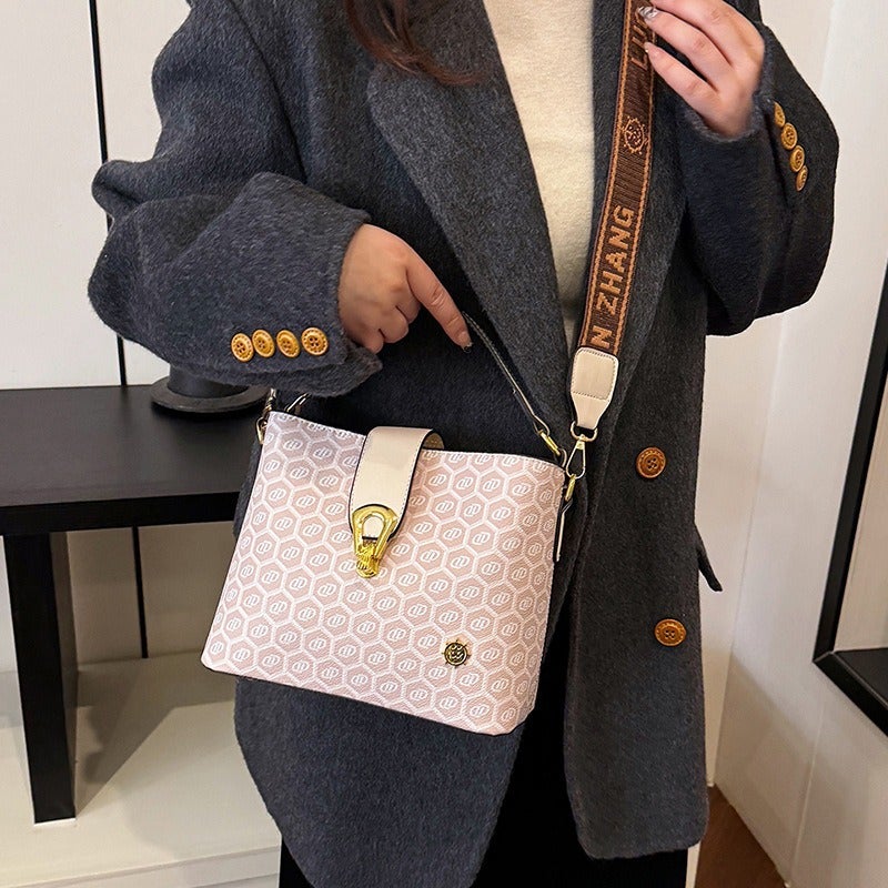 High-End Large Capacity Small Bag Women'S Trendy Fashionable Shoulder Crossbody Bag All-Match Portable Bucket Bag Printed - Image 4