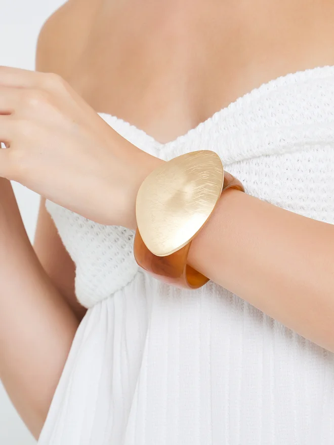 Styli  Styli Marbled Resin Bangle for Women | Best Price UAE