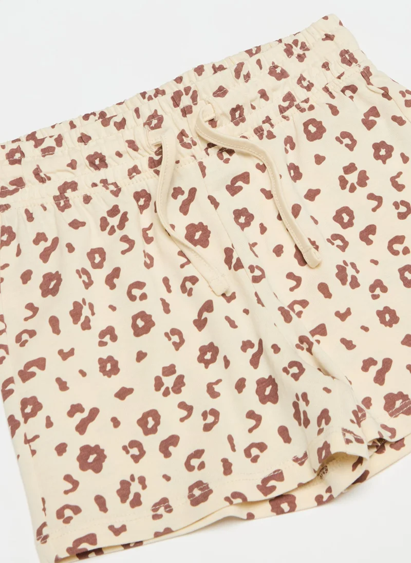 Ovs Shorts With Speckled Print