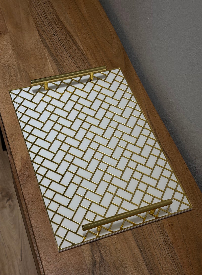 لوحة صينية تقديم من الأكريليك بتصميم مزخرف ومقابض معدنية ذهبية اللون - Image 5