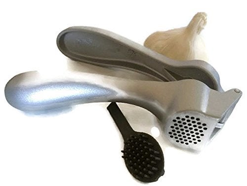 Pampered Chef Garlic Press 2575 - Easy Squeeze, Rust Proof, Ergonomic Handle - Professional Garlic Mincer & Ginger Press with Handy Cleaning Brush - Image 4