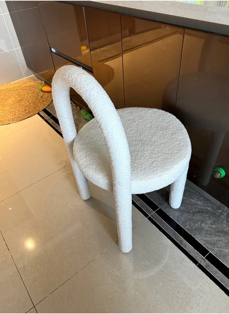 C&C Home - Modern Single Sofa Comfy Fluffy Vanity Chair Elegant Furry Makeup Desk Chairs for Bedroom Living Room 47 x 44 x 77 Centimeter - Image 1