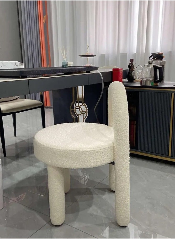 C&C Home - Modern Single Sofa Comfy Fluffy Vanity Chair Elegant Furry Makeup Desk Chairs for Bedroom Living Room 47 x 44 x 77 Centimeter - Image 1
