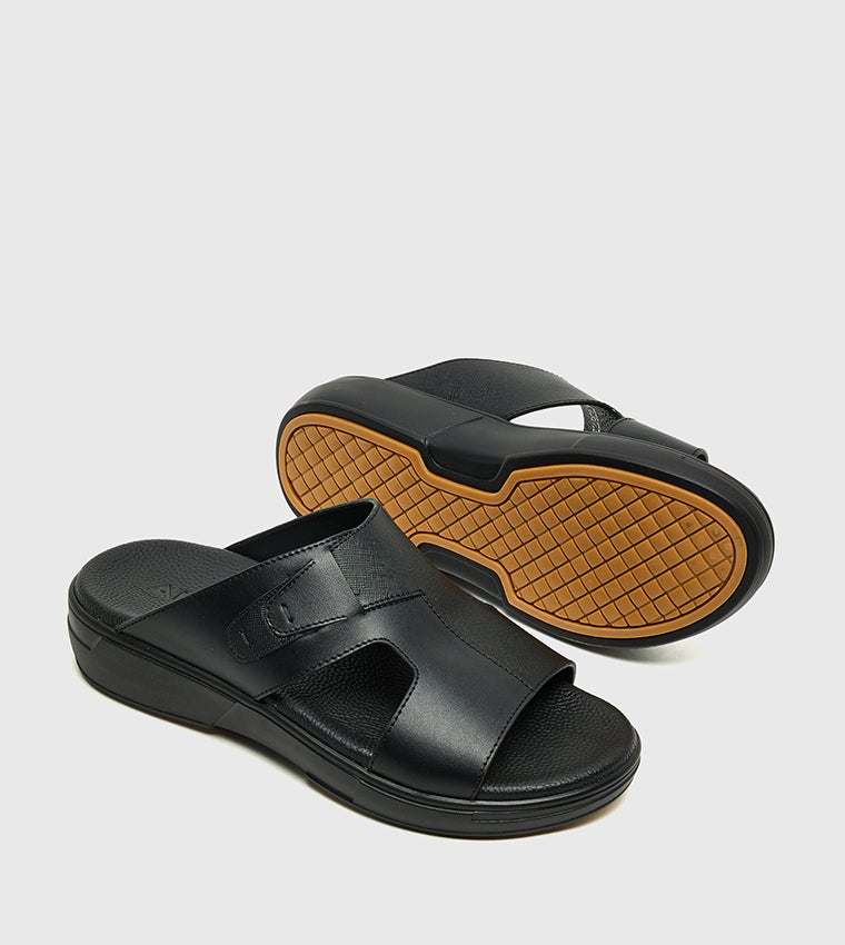 ALDO Textured Arabic Sandals - Image 4