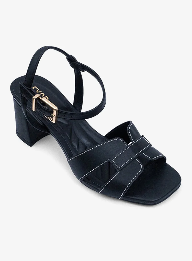 فايور كعب عريض أنيق