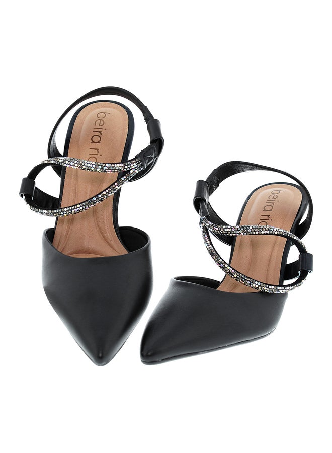 Beira Rio Solid Pointed Toe Flat Sandals - Image 5