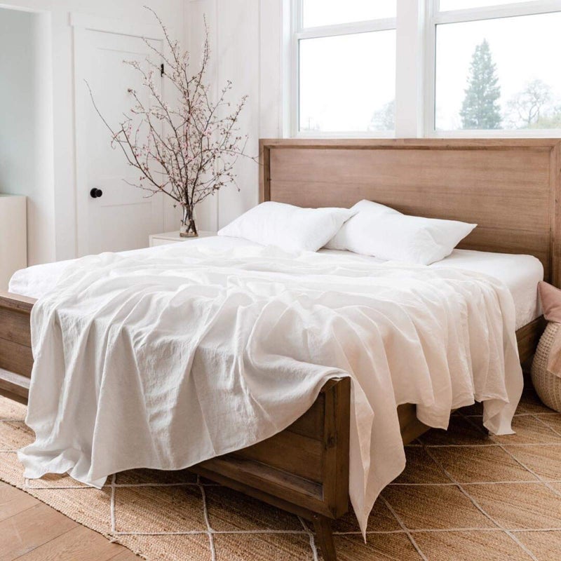BISELINA Linen Sheet French Flax Flat Sheet Only 55 Euro Linen 45 Cotton Basic Style Solid Color Soft Breathable Farmhouse Top Sheet 1Piece California King White
