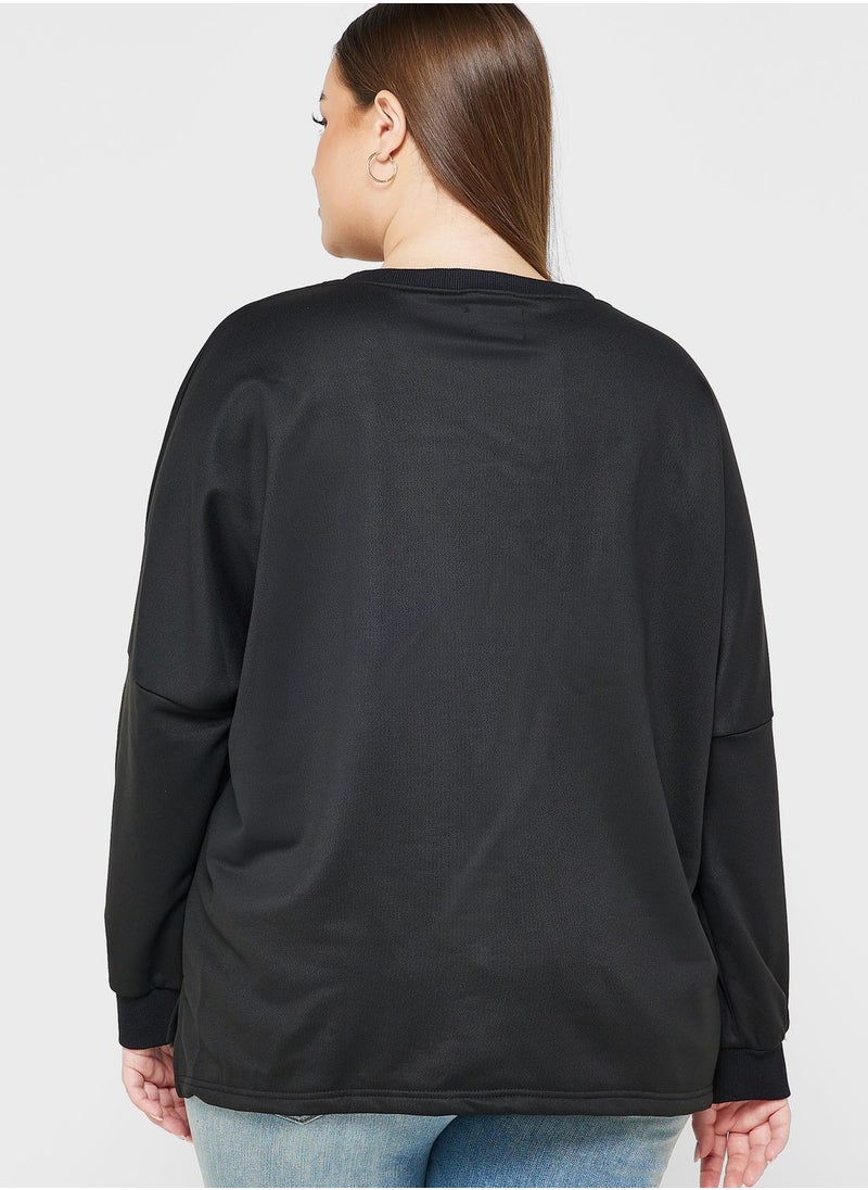 Asymmetrical Graphic Detail Sweatshirt - pzsku/ZDF19A135BC7E2A434E30Z/45/_/1695056783/244a49f5-c10f-4caf-8606-db6182b3dd1d