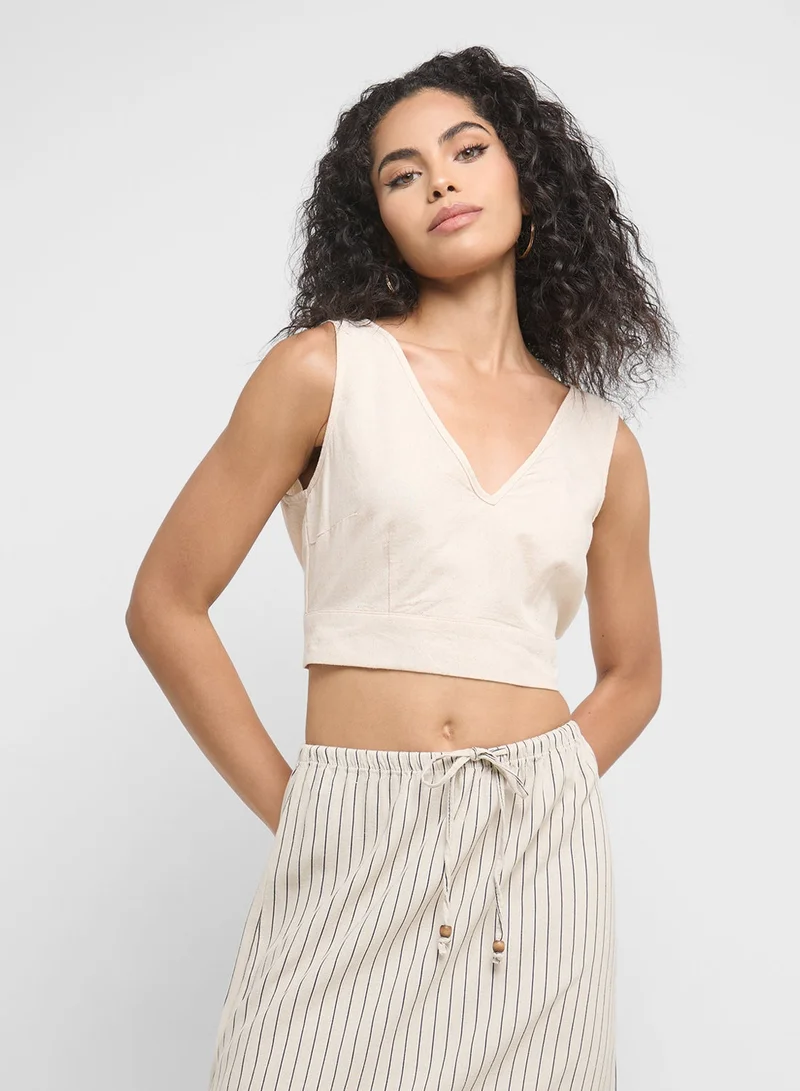 VERO MODA V-Neck Cropped Top