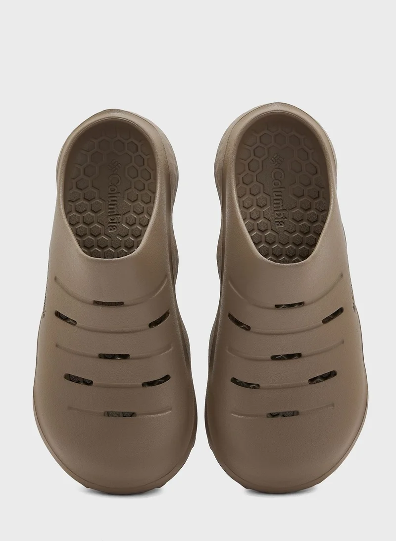 Columbia Thrive Revive Clog Slides