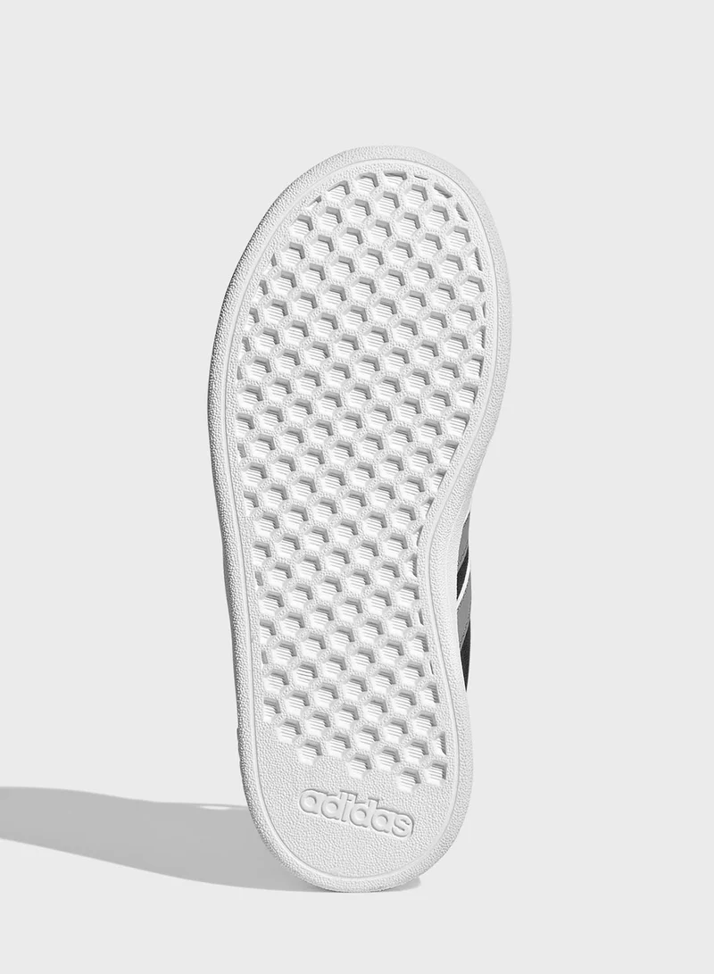 adidas حذاء جراندورت 2.0 اي ال للأطفال