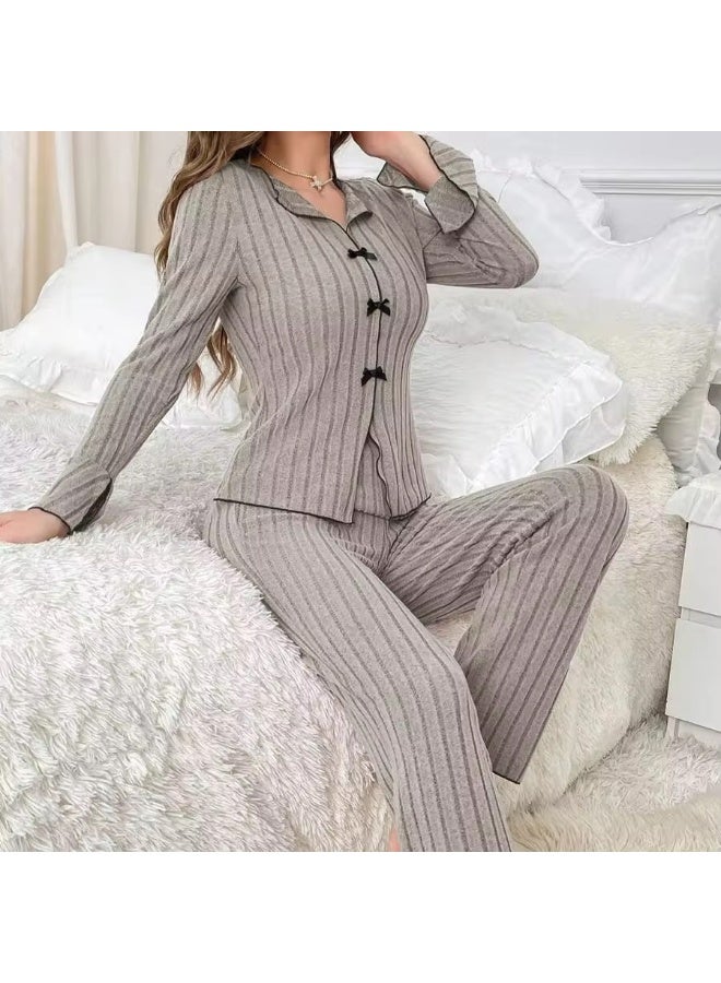 طقم بيجامة نسائي مكون من قطعتين - Image 2