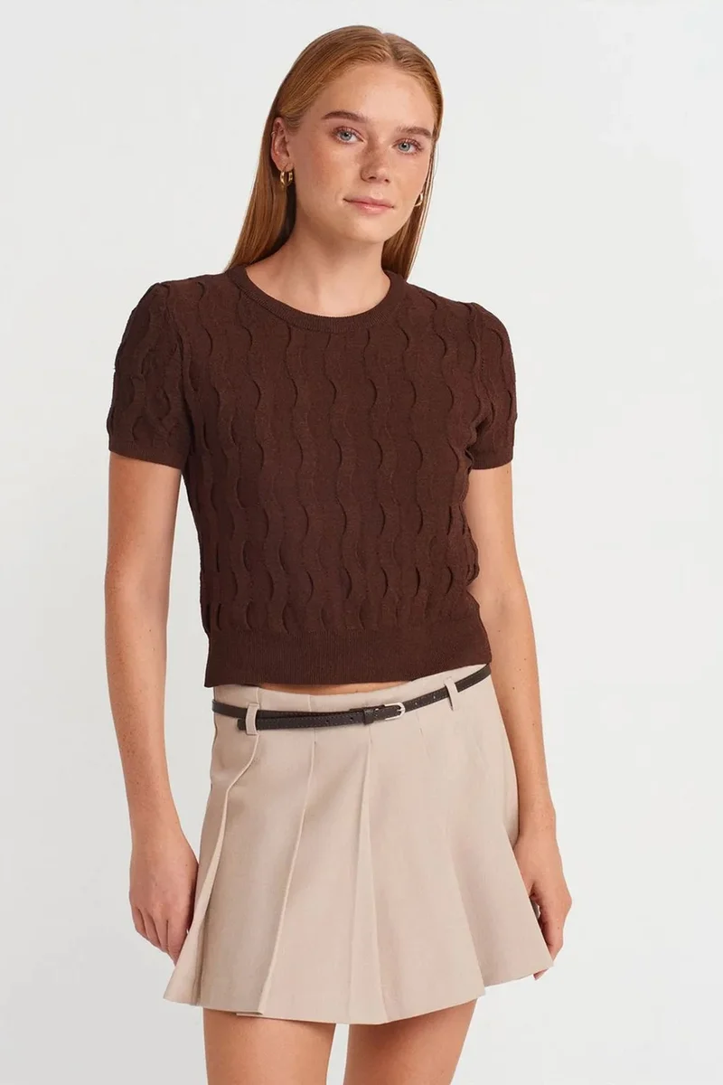 DILVIN Textured Ribbed Crop Blouse