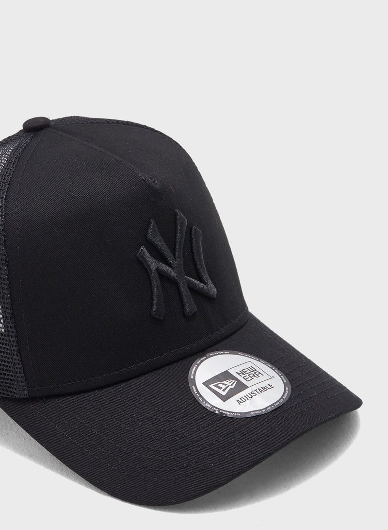 NEW ERA New York Yankees Clean Trucker - Image 3
