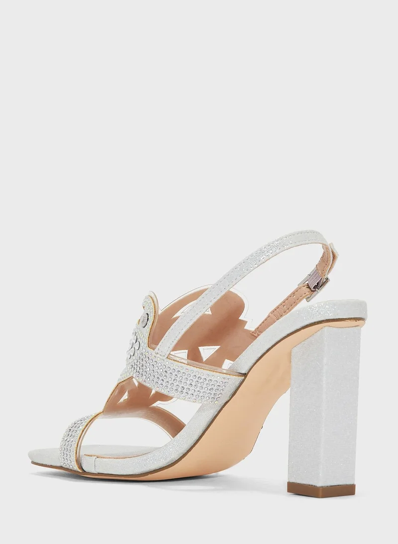 MENBUR Ankle Strap Heel Sandals