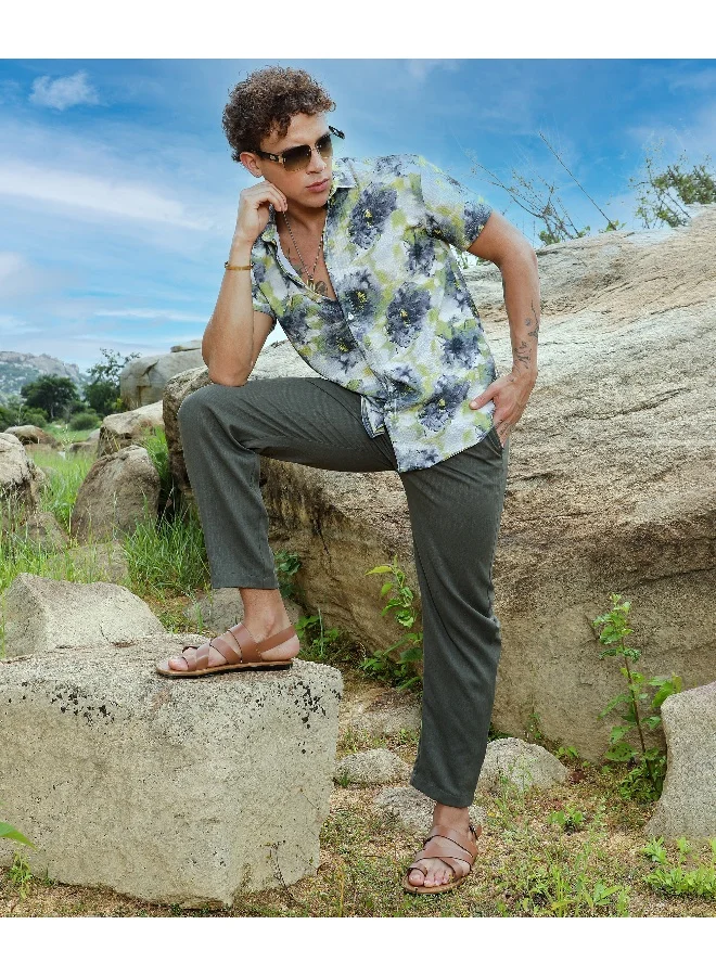 Campus Sutra Men's Navy Blue & Powder White Smudged Botanical Shirt For Casual Wear | Spread Collar | Short Sleeve | Button Closure | Shirt Crafted With Comfort Fit For Everyday Wear